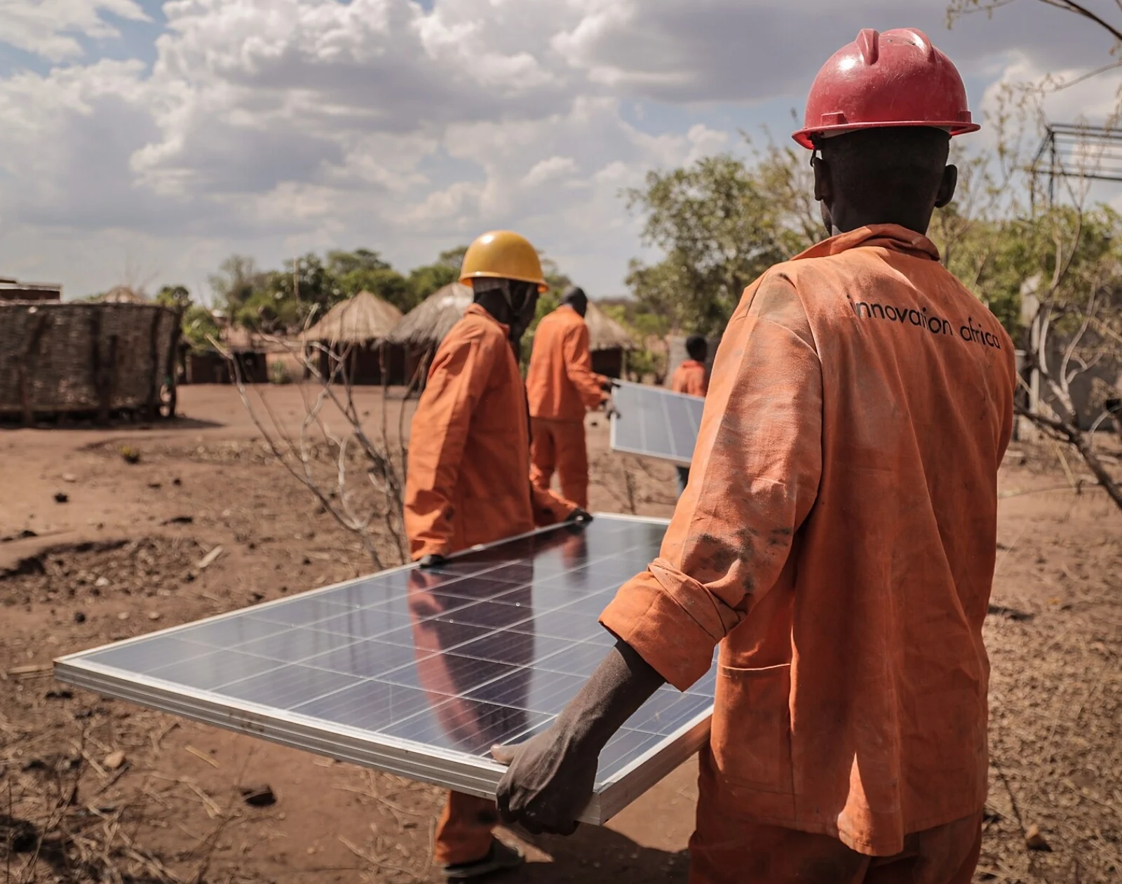 solaire afrique wikimedia iafrica.webp
